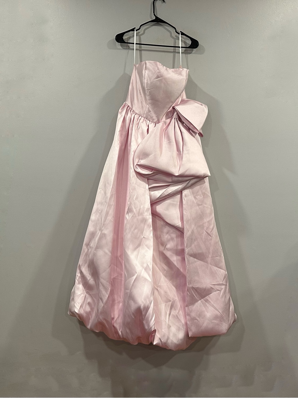 Mac Duggal 21245 Light Pink Mikado Strapless Bubble Hem Ball Gown With Bow Sz 10 — image 4 of 8